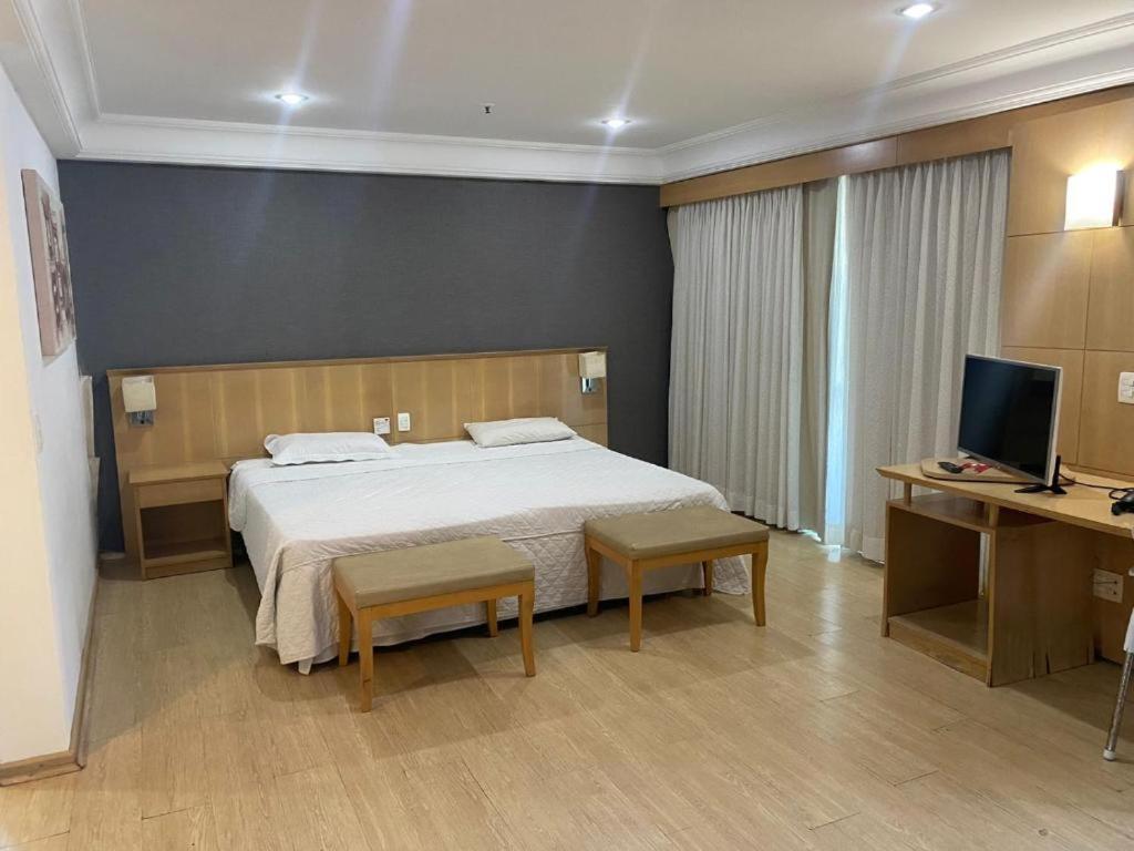 Flat Espacoso Com Piscina Barra * Rio de Janeiro