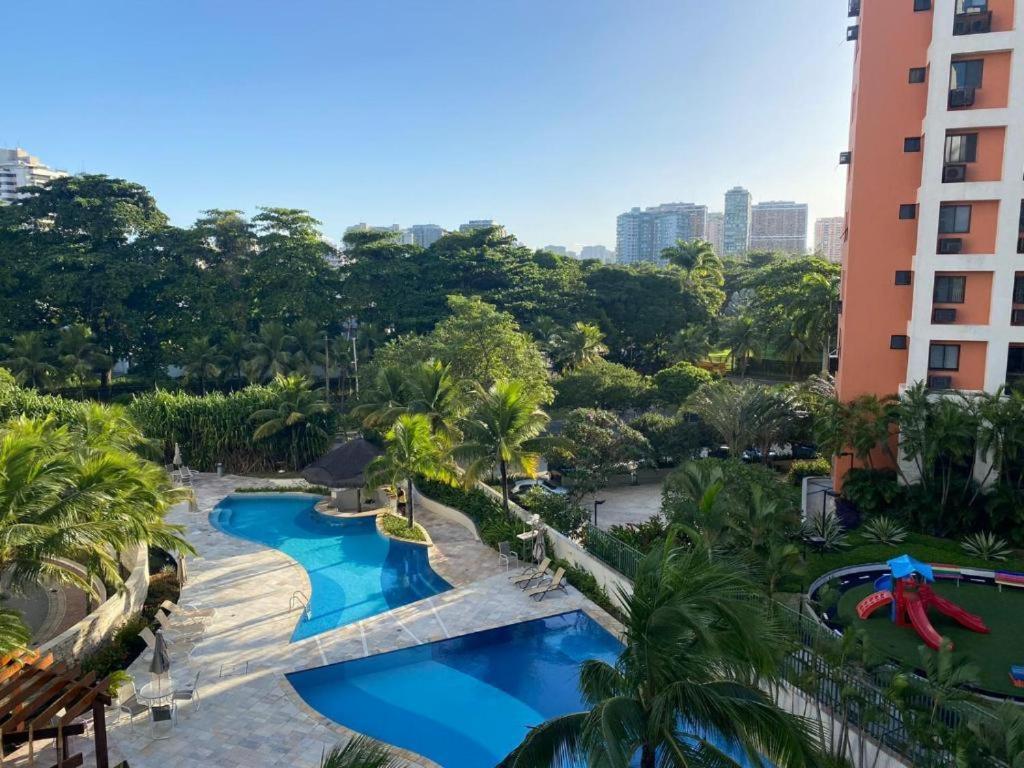 Apartamento Flat Espacoso Com Piscina Barra Rio de Janeiro